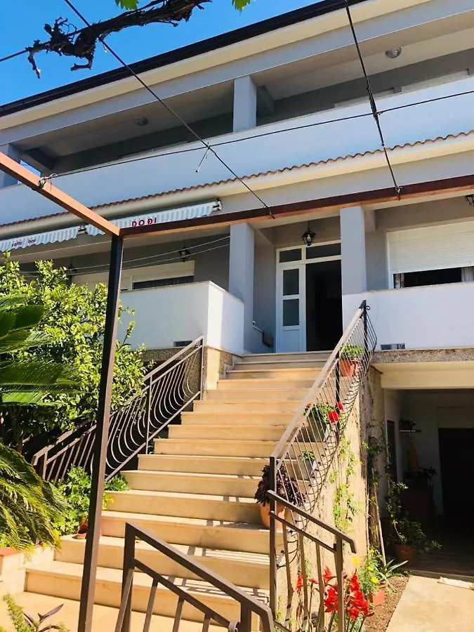 Holiday Home Bakija Pakostane 0*,